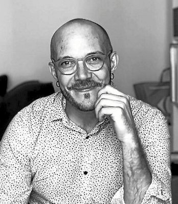 Igor Fernandez psikologo eta psikoanalista (GAUR8)