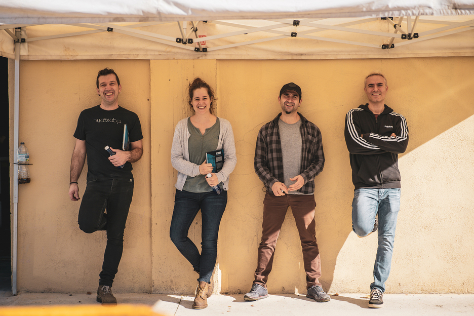 Joseba San Sebastian, Maria Antunez, Gorka Pastor eta Josu Erbiti, bertsioen arduradunak. (Beñat GOIA) Joseba San Sebastian, Maria Antunez, Gorka Pastor eta Josu Erbiti, bertsioen arduradunak. (Beñat GOIA)