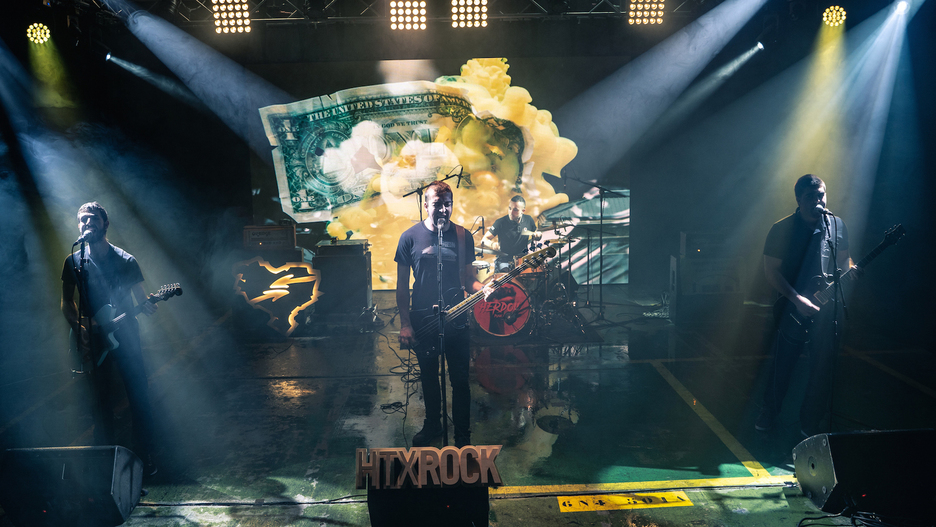 Herdoil talde nafarrak ‘Diruaren diktadurari’ abestu zion. (Beñat GOIA) Herdoil talde nafarrak ‘Diruaren diktadurari’ abestu zion. (Beñat GOIA)