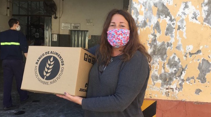 Entrega en el Banco de Alimentos de Buenos Aires.