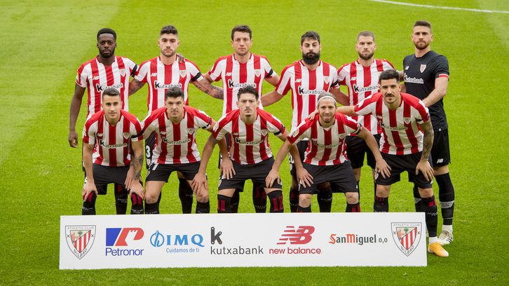 Once titular del Athletic en el derbi ante la Real. (@AthleticClub)