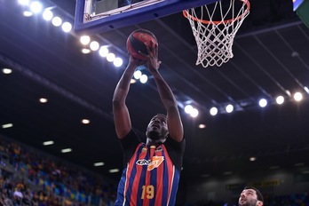 Youssoupha Fall ha hecho lo que le ha dado la gana ante Morabanc Andorra. (F. ROBLEDANO / ACB PHOTO)
