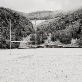 Aspecto que presenta el campo de Unbe esta semana. (@eibarugbytaldea)