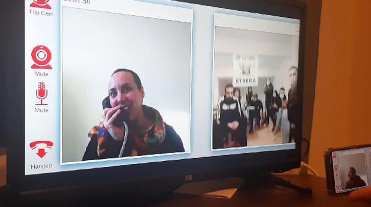 Alaitz Aramendi, durante una videoconferencia. (@SortuAiaraldea)