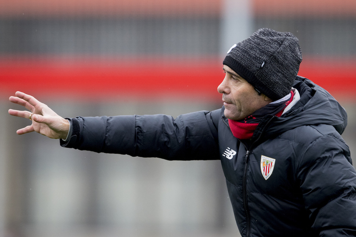 Marcelino durante el entrenamiento de este sábado en Lezama. (@AthleticClub)