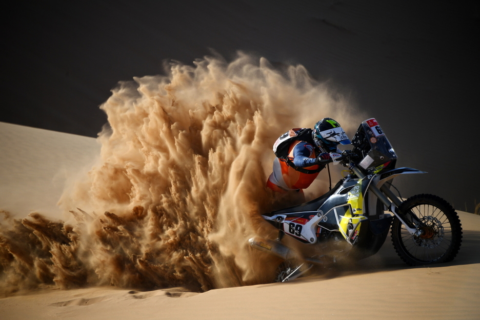 Walter Roelants trata de seguir adelante durante la segunda etapa. (Franck FIFE / AFP) Walter Roelants trata de seguir adelante durante la segunda etapa. (Franck FIFE / AFP)