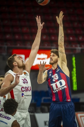 Achille Polonara, confiado en poder batir a Fenerbahçe y Maccabi al igual que se pudo ganar al CSKA de Moscú. (Jaizki FONTANEDA / FOKU)