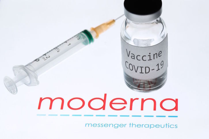 Una dosis de la vacuna de Moderna. (JOEL SAGET / AFP)