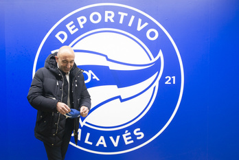 Abelardo en su acto de presentación. (Raul BOGAJO / FOKU)