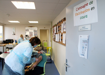 La campagne de vaccination a débuté le 6 janvier au Centre hospitalier de Bayonne. © Bob EDME
