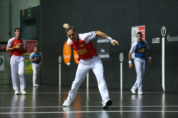 Aimar Olaizolak ondo asmatu du Rezustaren nagusitasunari etekina ateratzen. (Aritz LOIOLA/FOKU)