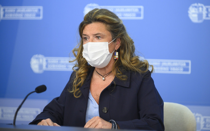La consejera, Gotzone Sagardui, durante la rueda de prensa posterior a la última reunión del LABI.   (Irekia)