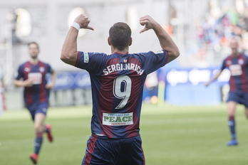 A Enrich se le aplicará el régimen interno del Eibar. (Juan Carlos Ruiz/Foku)