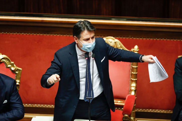 El primer ministro italiano, Giuseppe Conte, en la sesió del Senado. (Yara NARDI/AFP)