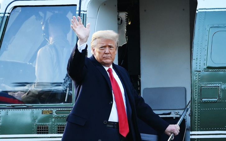 Trump se despide definitivamente de la Casa Blanca. (Mandel NGAN/AFP)