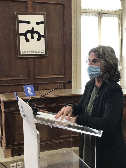 Reyes Carrere, durante su comparecencia de este jueves. (@hiribizia)