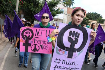 Manifestación en Tegucigalpa a favor del aborto. (AFP)