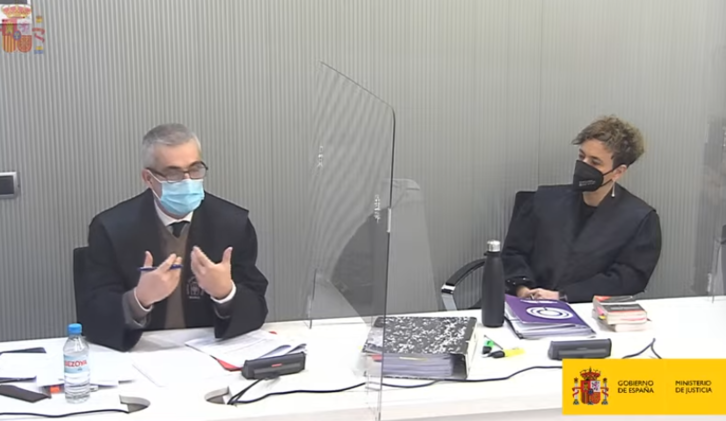 Leo Barañano y Amaia Izko, abogados de Galder Barbado y Aitor Zelaia, en la Audiencia Nacional española. (AUDIENCIA NACIONAL)