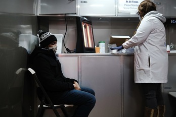 Aunque sus habitantes negros suponen una cuarta parte de la población, solo un 11% ha recibido la vacuna. (Spencer PLATT/AFP)