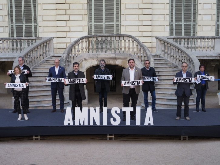 Los presos independentistas catalanes, durante un acto de campaña en Barcelona. (Omnium)