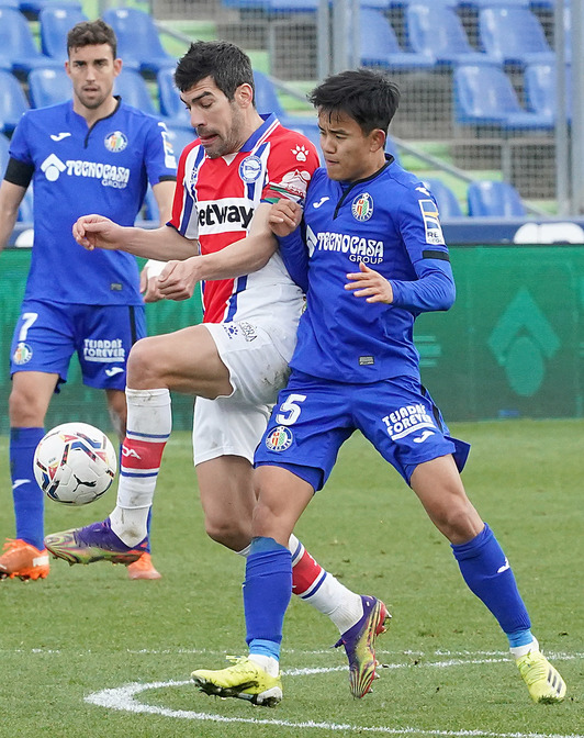 Manu García, junto a Pino, repetirán probablemente en el doble pivote. (AGENCIA LOF)