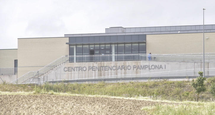 Condenados por agresión sexual recibirán terapia en la cárcel de Iruñea. (Idoia ZABALETA/FOKU)