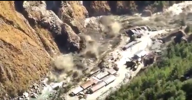 Imagen de la avalancha en India.