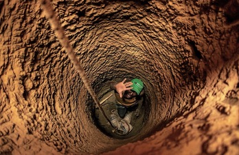 Los mineros solo ganan para sobrevivir.