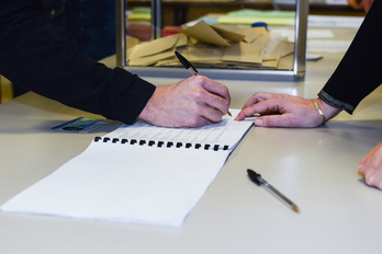 Azkeneko kantonamendu eta eskualde bozak 2015ean egin ziren. (Isabelle MIQUELESTORENA)