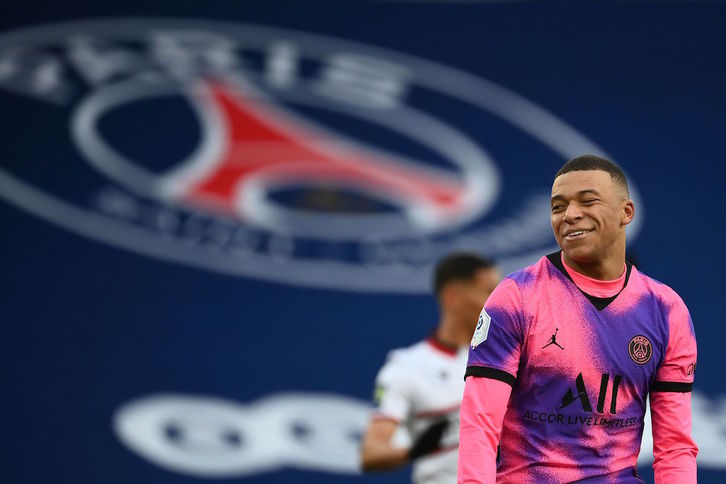 Mbappek PSGren erantzukizuna hartu beharko du Barçaren kontrako final-zortzirenetako kanporaketan. (Franck FIFE/AFP)