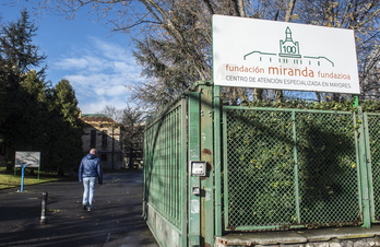 La residencia de la Fundación Miranda, en Barakaldo, es la única que alberga algún caso en Bizkaia.    (Marisol RAMÍREZ I FOKU)