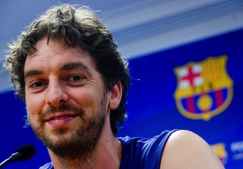 Pau Gasol retorna al Barça después de 20 años en la NBA. (Josep LAGO / AFP PHOTO)
