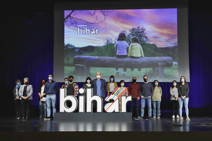Ikastolen Elkarteak Irungo Ficoban aurkeztu du bere dokumentua. (Maialen ANDRES/FOKU)
