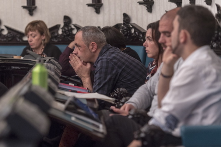 Félix González en un pleno. (Juanan RUIZ/FOKU)