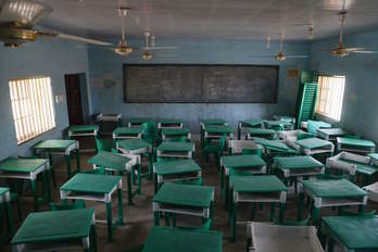La escuela en la que fueron secuestradas las estudiantes la pasada semana. (Kola SULAIMON/AFP)