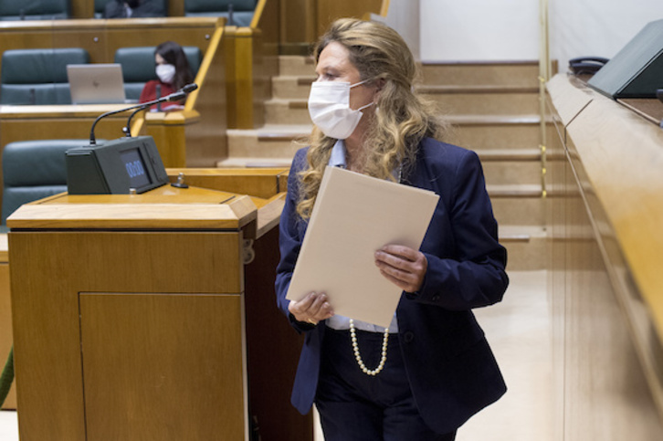 La consejera de Salud, Gotzone Sagardui, en el Parlamento. (Iñigo URIZ/FOKU)