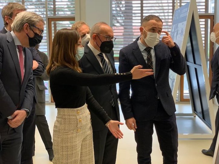 Denis Itxaso en el acto de hoy en Gasteiz. (@DenisItxaso)