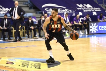 Cuando todo el mundo creía que iba a descansar, Vildoza no solo ha jugado, sino que ha sido clave para ganar al Obradoiro. (A. BAÚLDE / ACB PHOTO)