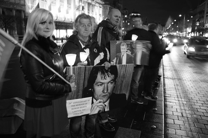 Vigilia en memoria de Pat Finucane celebrada en Dublín en 2015, con motivo del 26 aniversario de su muerte. (SINN FÉIN)