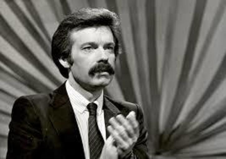 Iñigo, en un programa de televisión en los 70. (RTVE)