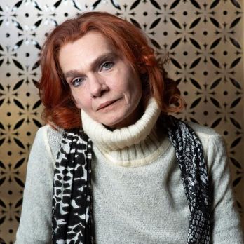  La escritora y exiliada turca Asli Erdogan. (Editorial Armaenia)