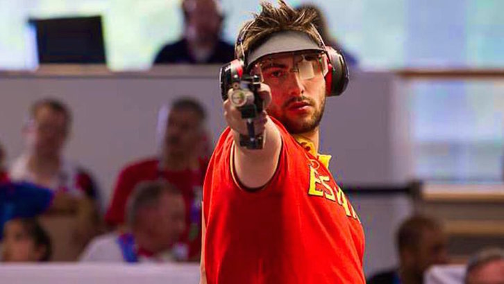 Pablo Carrera, concentrado durante uno de los tiros (RFEDETO)