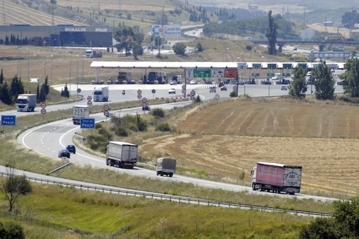 Peaje de Tiebas en la AP-15, en una imagen de archivo. (Iñigo URIZ/FOKU)