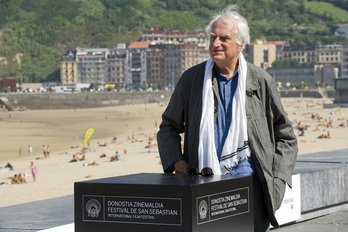 Bertrand Tavernier, en su visita a Donostia con motivo de la edición de Zinemaldia de 2013. (Juan Carlos RUIZ/FOKU)