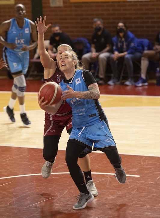 IDK Euskotren tiene que agarrarse a la baza de que depende de sí misma para colarse en los playoffs. (Raúl BOGAJO / FOKU)