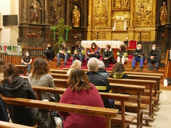 Itxialdia egin dute Amurrioko Andra Mari elizan. (Arg:@AiaraldeaGreba)