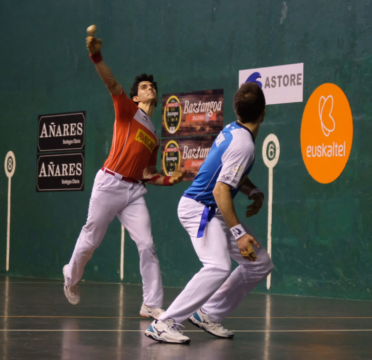 Altuna no ha podido cerrar el partido y ahora no dependen de sí mismos. (Jon URBE/FOKU)
