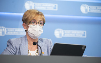 La consejera Arantxa Tapia en la rueda de prensa de este martes. (IREKIA)