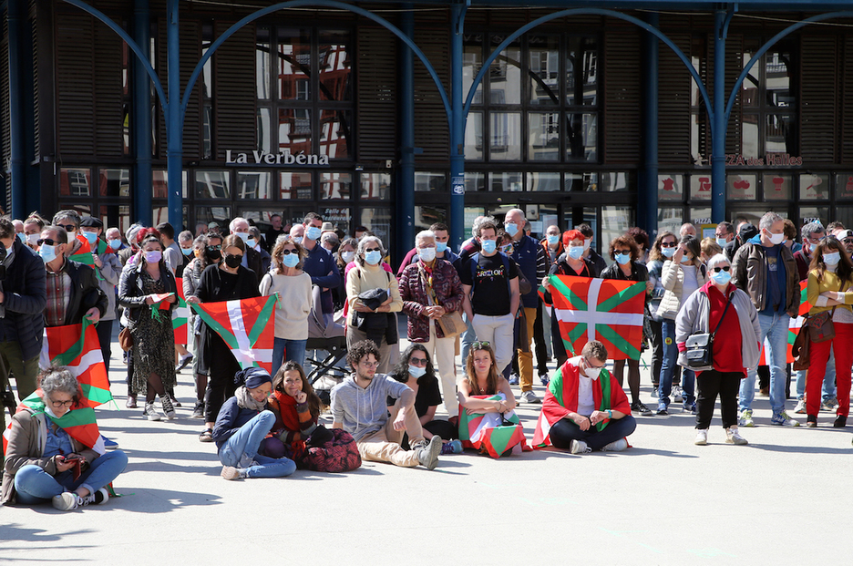 Le public était venu nombreux pour l'Aberri Eguna à Bayonne. © Bob Edme