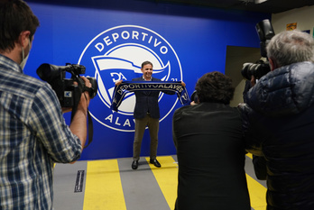 Javier Calleja ha sido presentado hoy en Gasteiz. (Endika PORTILLO/FOKU)